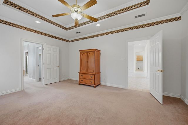 1005 Catalina Drive, Bells, TX 75414