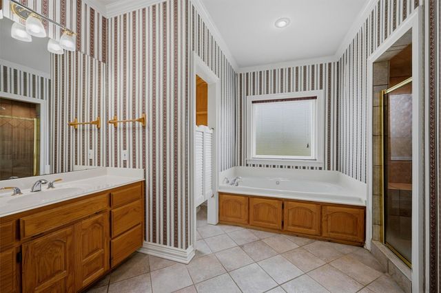 1005 Catalina Drive, Bells, TX 75414