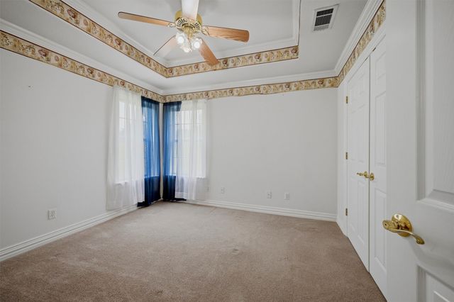 1005 Catalina Drive, Bells, TX 75414