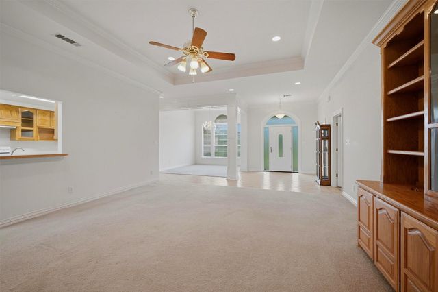 1005 Catalina Drive, Bells, TX 75414