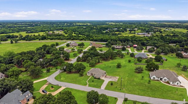 1005 Catalina Drive, Bells, TX 75414