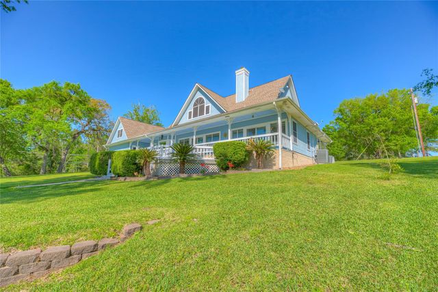 331 Memphis Bell, Trinity, TX 75862