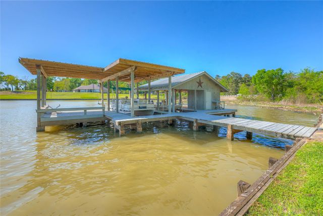 331 Memphis Bell, Trinity, TX 75862