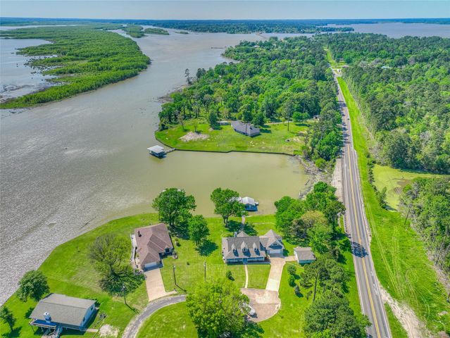 331 Memphis Bell, Trinity, TX 75862