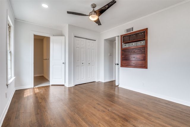 5106 Stoneleigh Avenue, Dallas, TX 75235