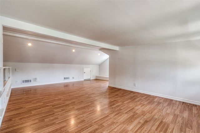 5106 Stoneleigh Avenue, Dallas, TX 75235