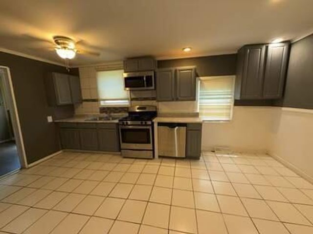 1166 Mount Street, Gary, IN 46406