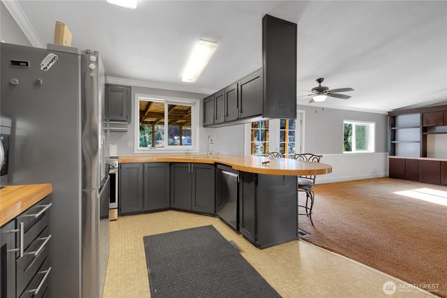 31421 62nd Avenue Ct S, Roy, WA 98580