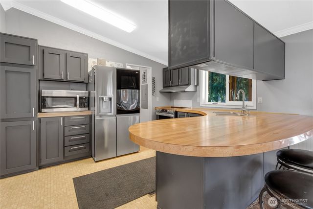 31421 62nd Avenue Ct S, Roy, WA 98580