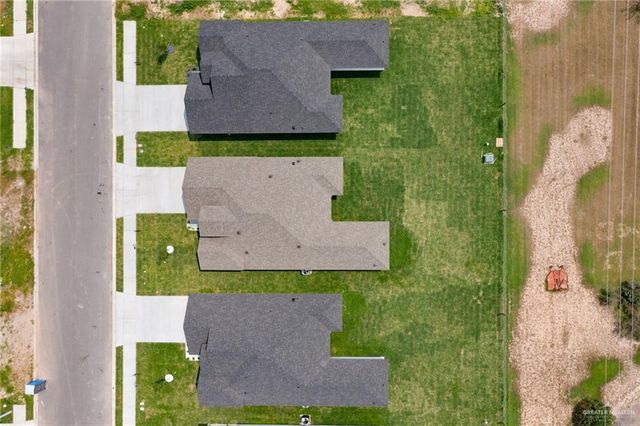 2813 N Alyna Avenue, Edinburg, TX 78541