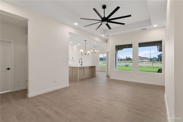 2813 N Alyna Avenue, Edinburg, TX 78541