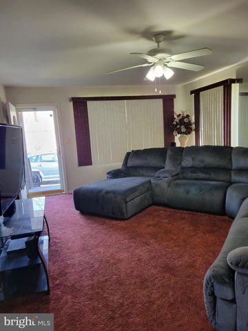 49 WALLACE ST, Elmer, NJ 08318