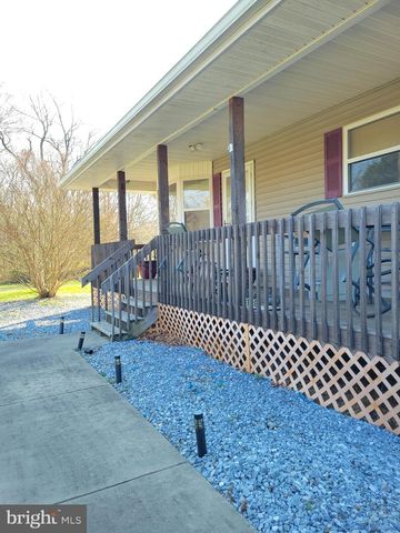 49 WALLACE ST, Elmer, NJ 08318