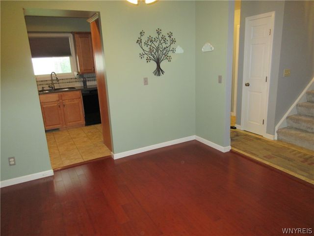 6029 Quaker Hollow Road 3, Orchard Park, NY 14127