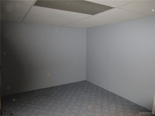 6029 Quaker Hollow Road 3, Orchard Park, NY 14127