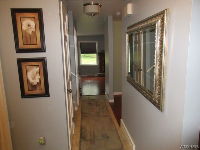6029 Quaker Hollow Road 3, Orchard Park, NY 14127