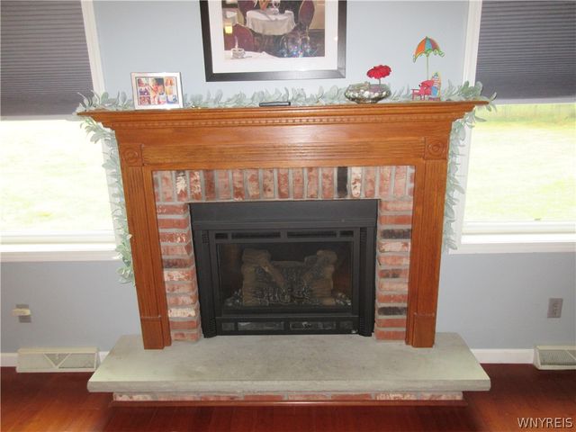 6029 Quaker Hollow Road 3, Orchard Park, NY 14127