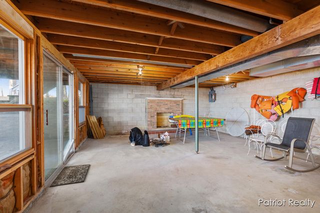 8995 Deer Point Drive, Newaygo, MI 49337