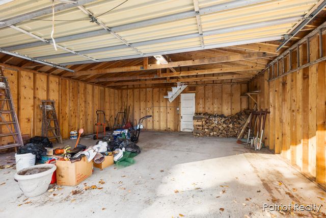 8995 Deer Point Drive, Newaygo, MI 49337