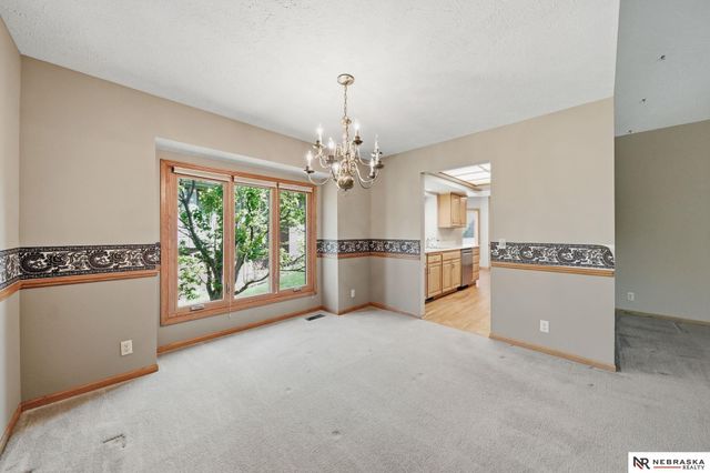 4835 S 71St Street, Lincoln, NE 68516