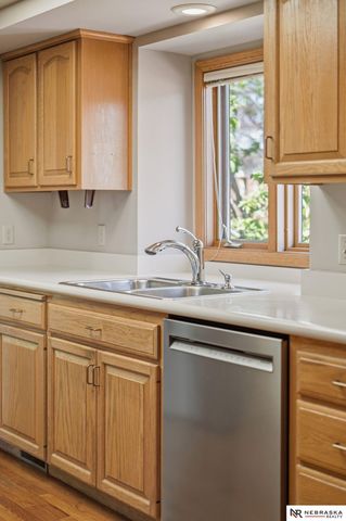 4835 S 71St Street, Lincoln, NE 68516