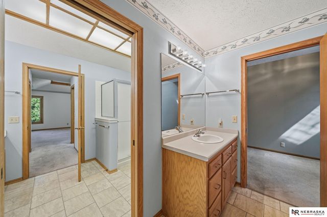 4835 S 71St Street, Lincoln, NE 68516