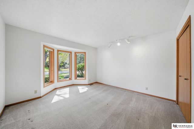 4835 S 71St Street, Lincoln, NE 68516