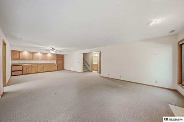 4835 S 71St Street, Lincoln, NE 68516