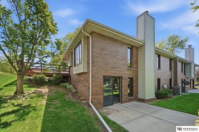 4835 S 71St Street, Lincoln, NE 68516