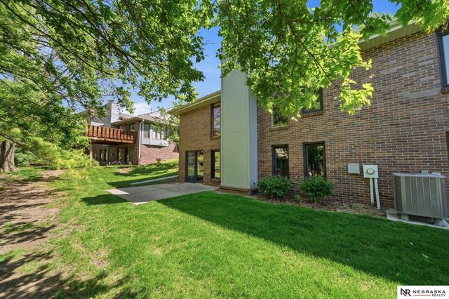 4835 S 71St Street, Lincoln, NE 68516
