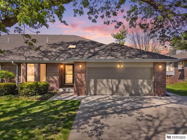 4835 S 71St Street, Lincoln, NE 68516