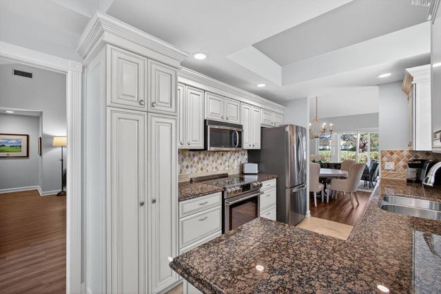 2386 Saratoga Bay Drive, West Palm Beach, FL 33409