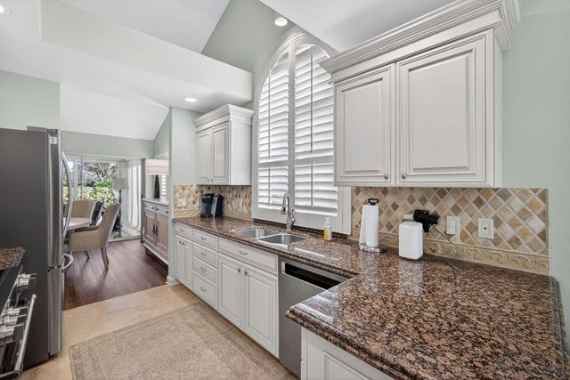 2386 Saratoga Bay Drive, West Palm Beach, FL 33409