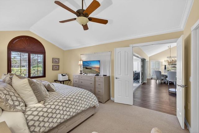 2386 Saratoga Bay Drive, West Palm Beach, FL 33409