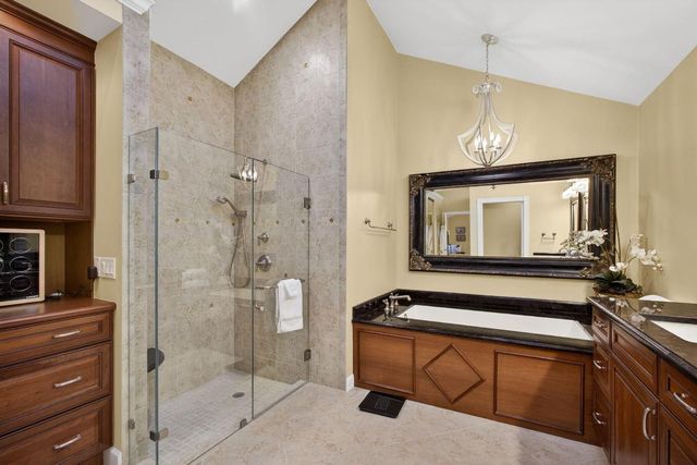 2386 Saratoga Bay Drive, West Palm Beach, FL 33409