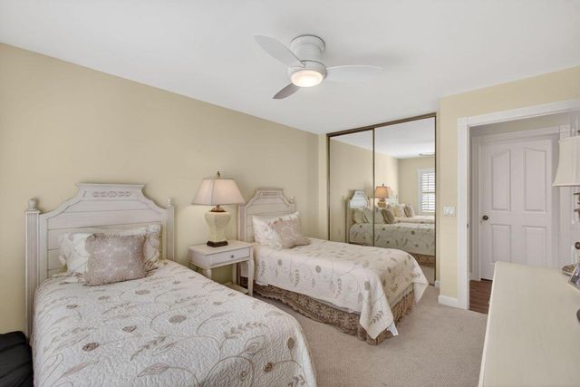 2386 Saratoga Bay Drive, West Palm Beach, FL 33409