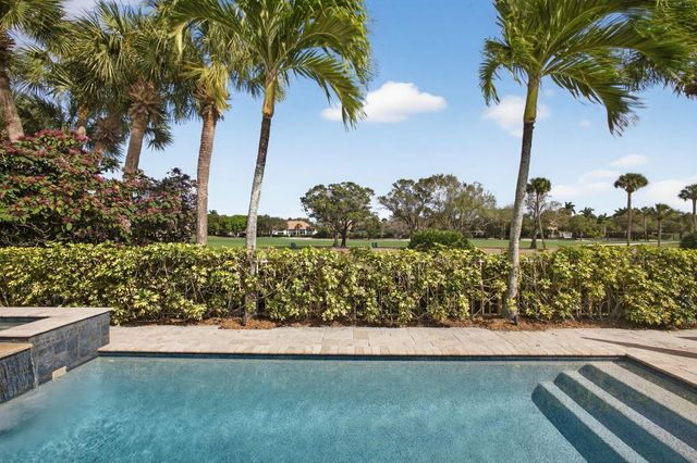 2386 Saratoga Bay Drive, West Palm Beach, FL 33409