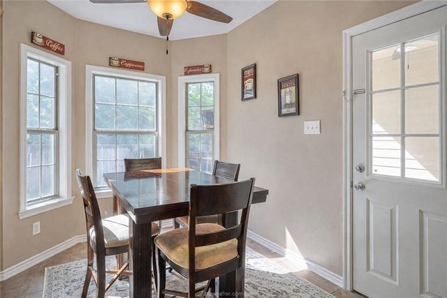 403 N N Coulter Drive, Bryan, TX 77803