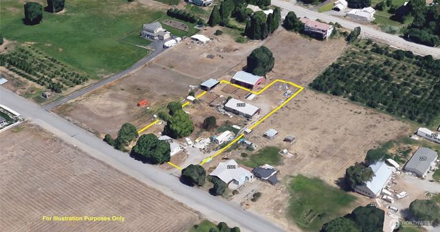 2335 Columbia Avenue NW, East Wenatchee, WA 98802