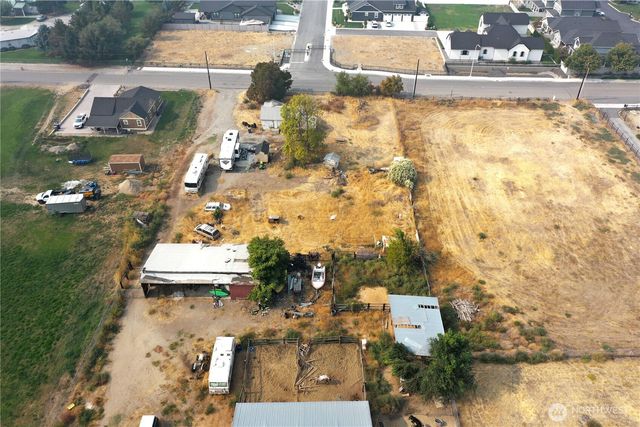 2335 Columbia Avenue NW, East Wenatchee, WA 98802