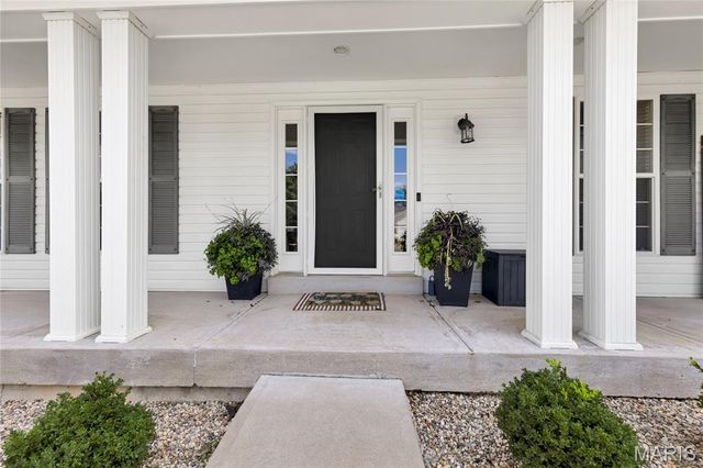 2304 Bear Fountain Run, Wentzville, MO 63385