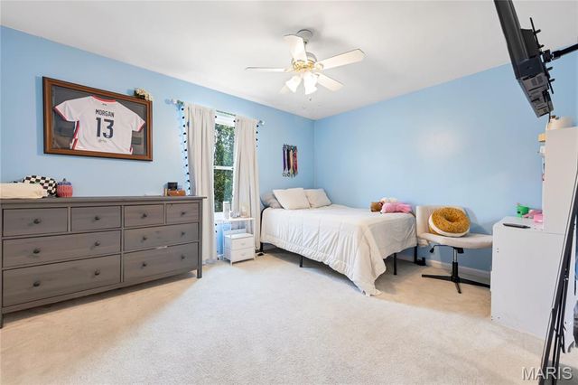 2304 Bear Fountain Run, Wentzville, MO 63385