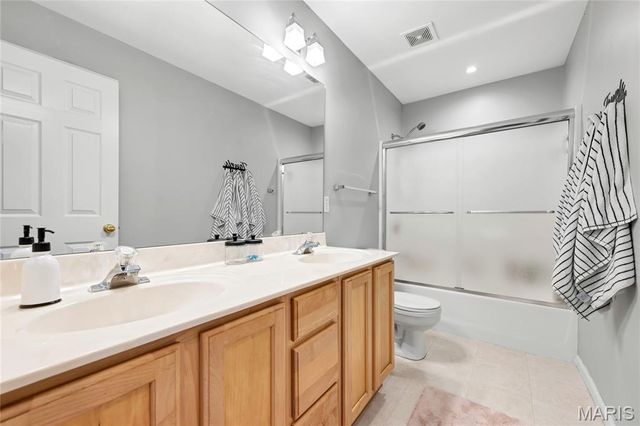 2304 Bear Fountain Run, Wentzville, MO 63385
