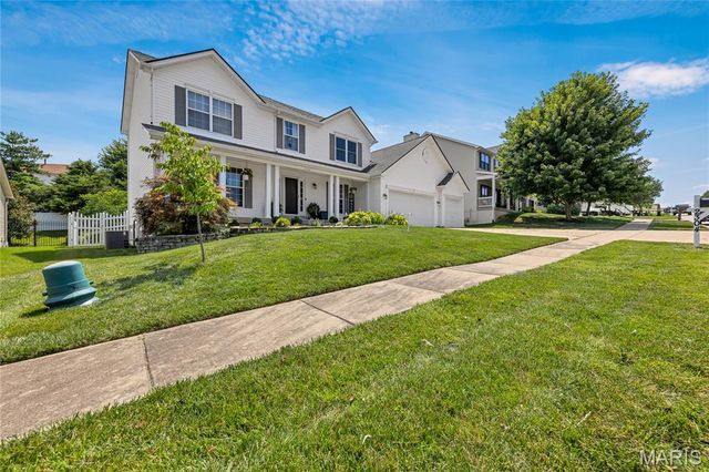 2304 Bear Fountain Run, Wentzville, MO 63385