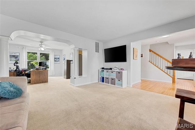 2304 Bear Fountain Run, Wentzville, MO 63385