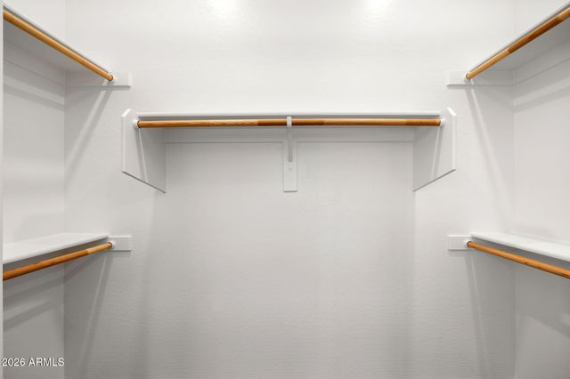 1500 E WAHALLA Lane E7, Phoenix, AZ 85024