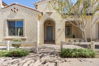 1500 E WAHALLA Lane E7, Phoenix, AZ 85024