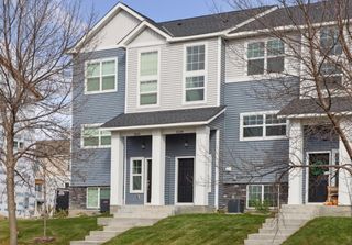 3139 Clover Ridge Drive, Chaska, MN 55318