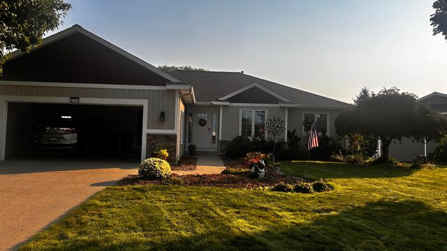 2713 Gullmont Drive Sw, City Of Wyoming, MI 49418