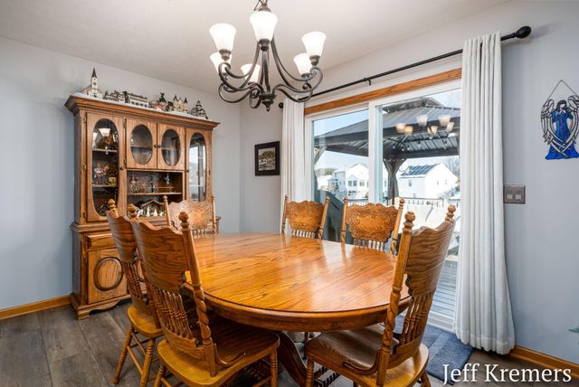 2713 Gullmont Drive Sw, City Of Wyoming, MI 49418